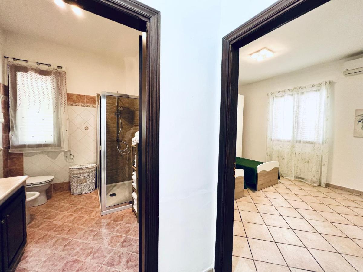 Villa Genova คารินิ ภายนอก รูปภาพ